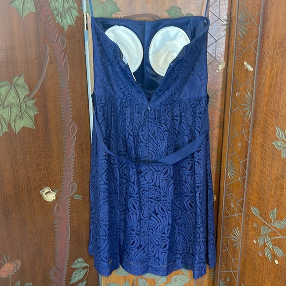 Trina Turk navy strapless NWT size 4 - Picture 3 of 3